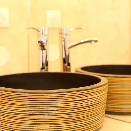 Les Reves De Flamboin Bed & Breakfast