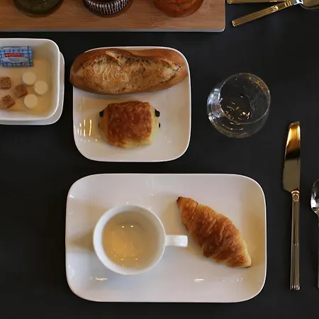 Les Reves De Flamboin Bed & Breakfast